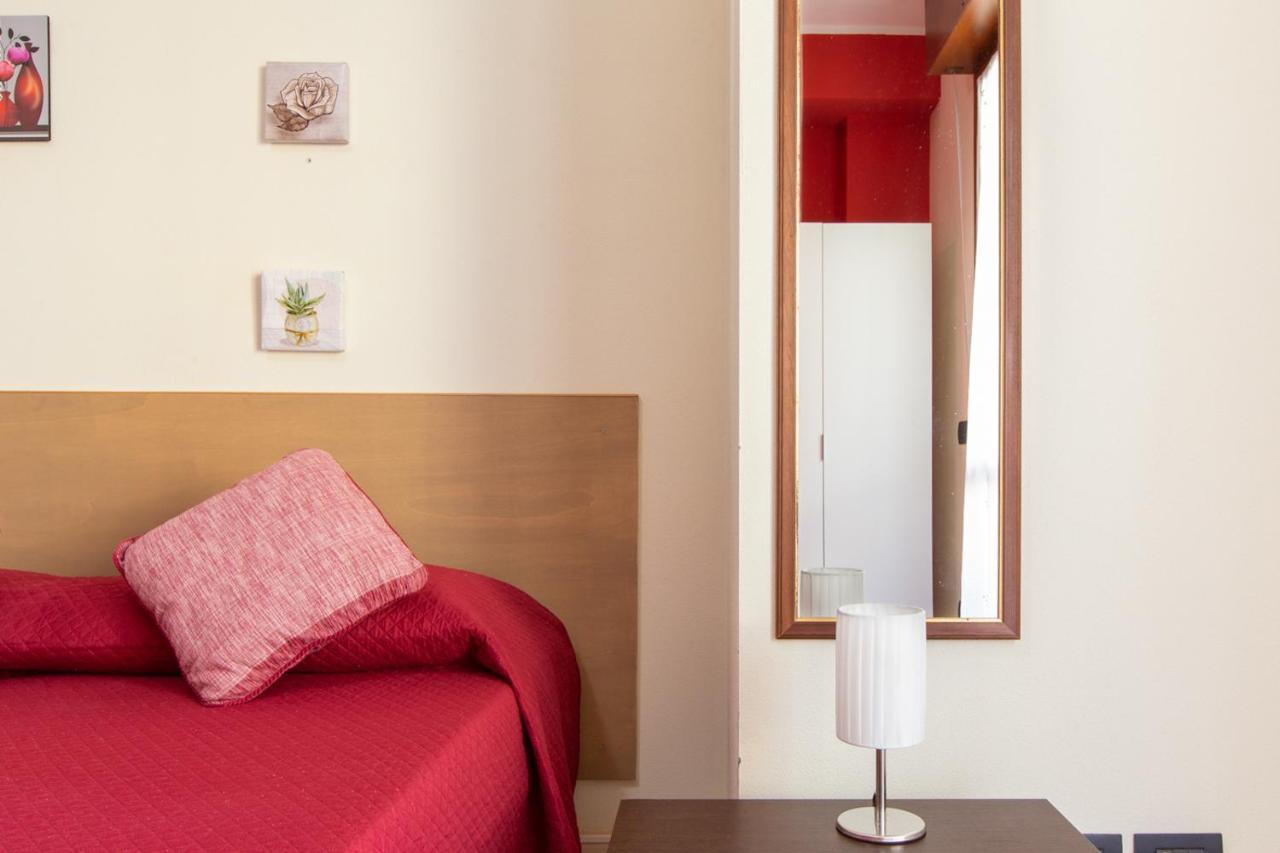 Ogliastra Apartment Rooms 卡利亚里 外观 照片
